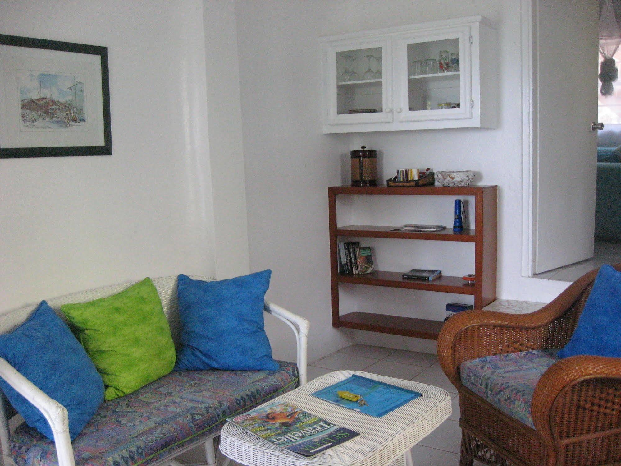 קסטריס Apartment Espoir מראה חיצוני תמונה