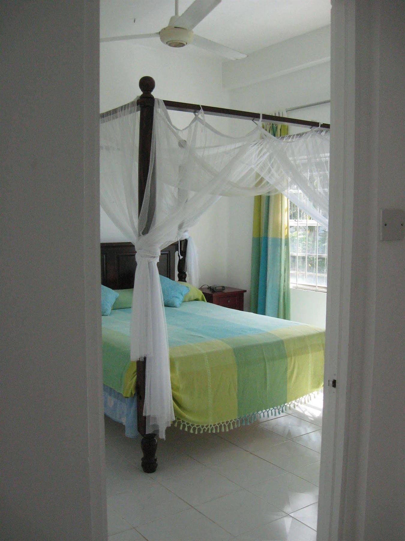 קסטריס Apartment Espoir מראה חיצוני תמונה